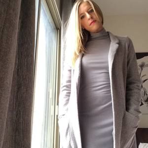 Meet your Posher, Elizabeth